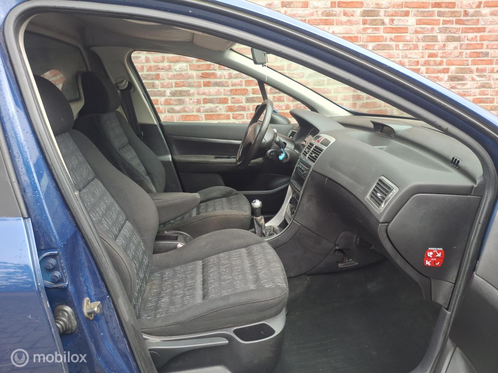 Foto van Peugeot 307 2.0 HDI Commercial 66kw