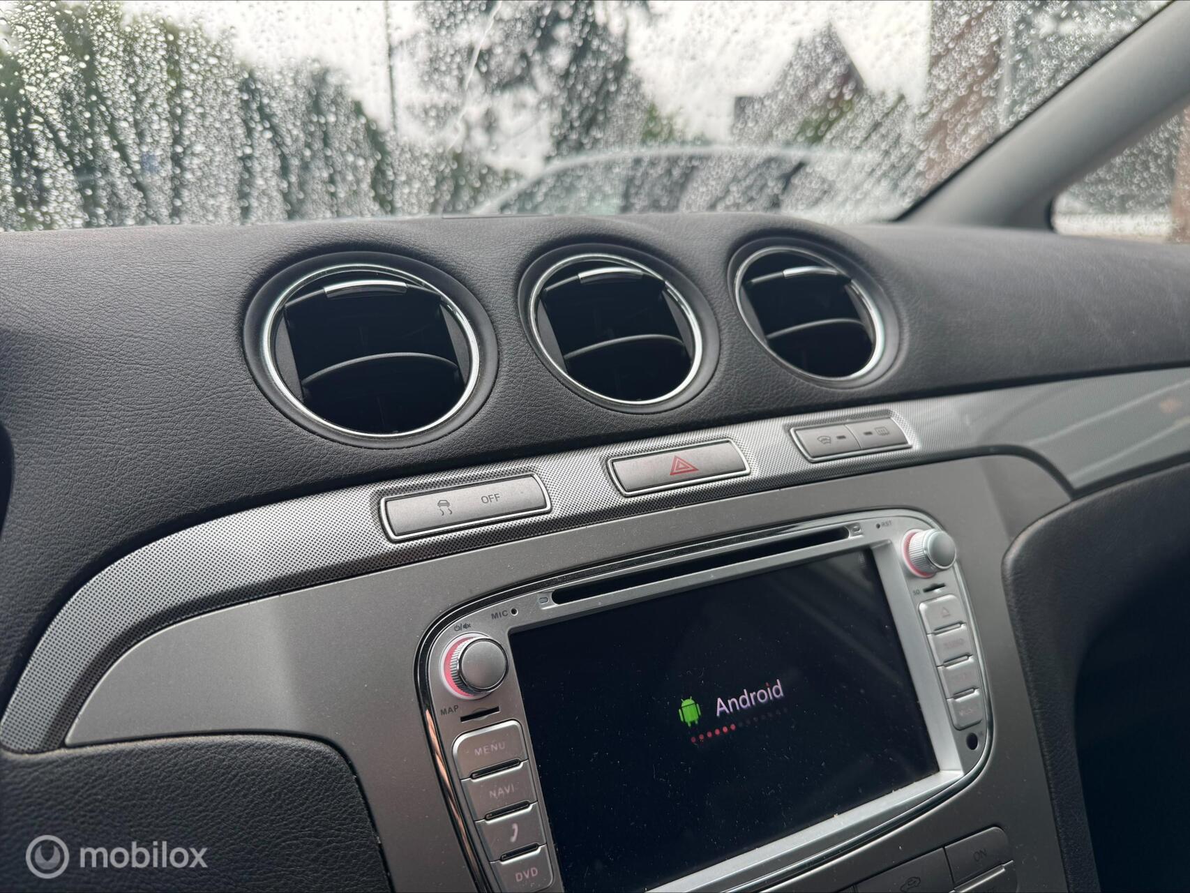 Foto van Ford S-max