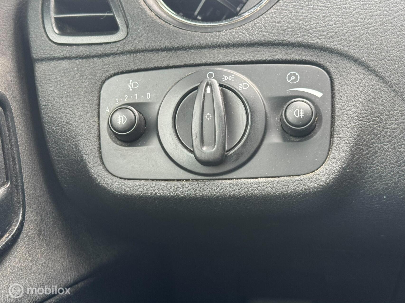 Foto van Ford S-max