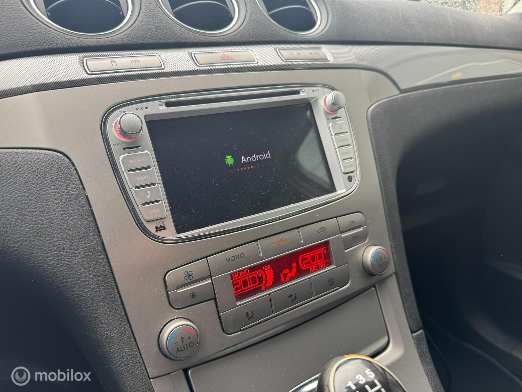 Foto van Ford S-max