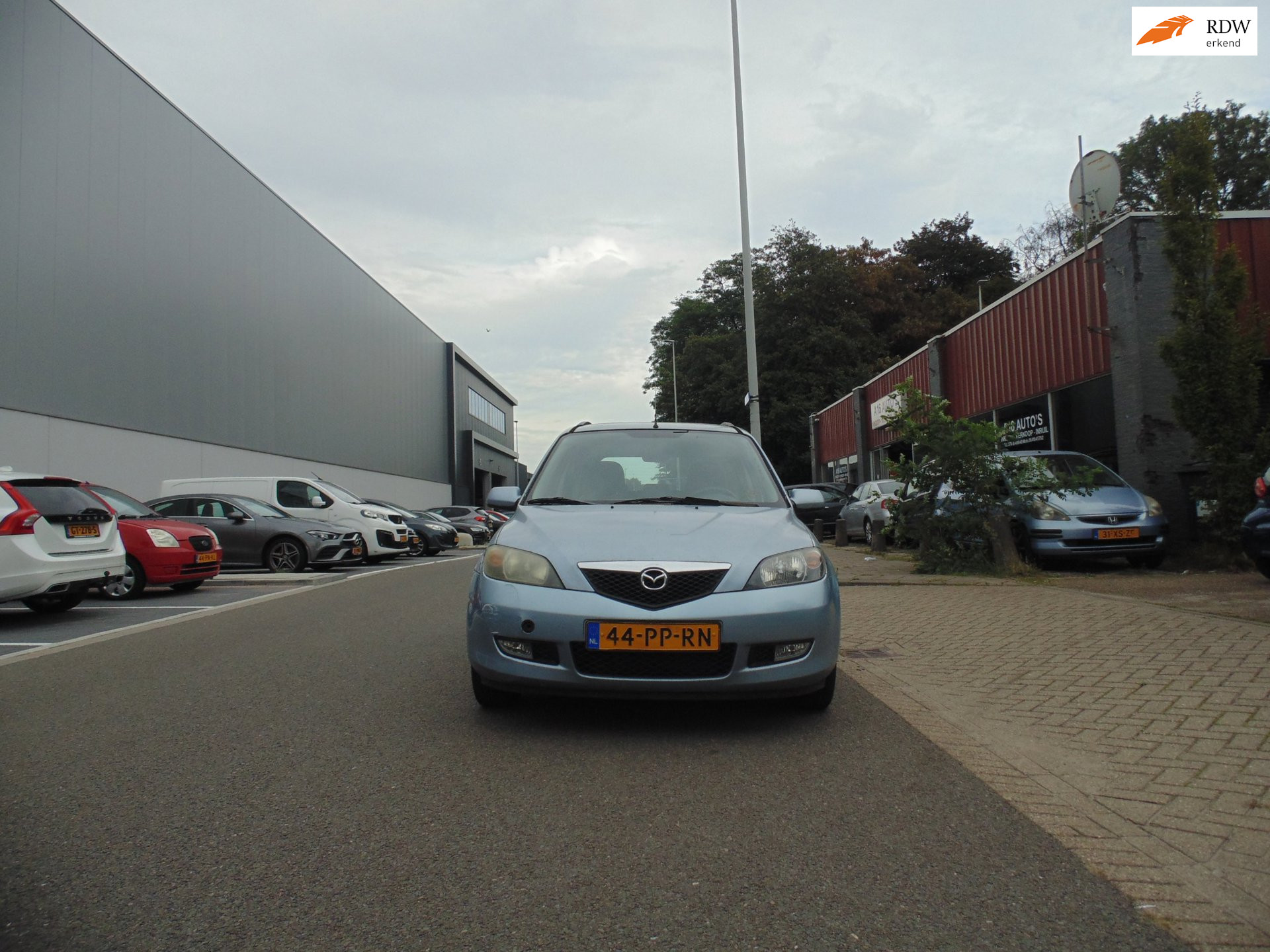Mazda Mazda 2 1.4 Exclusive 2004  MET AIRCO  KM 76000 NAP 2004 - voorkant