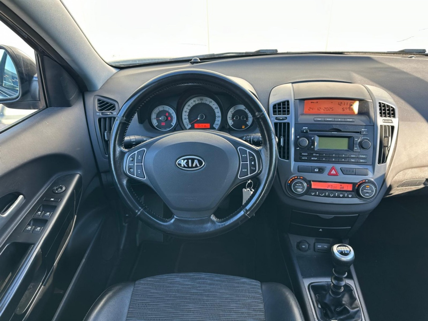 Foto van Kia Cee D