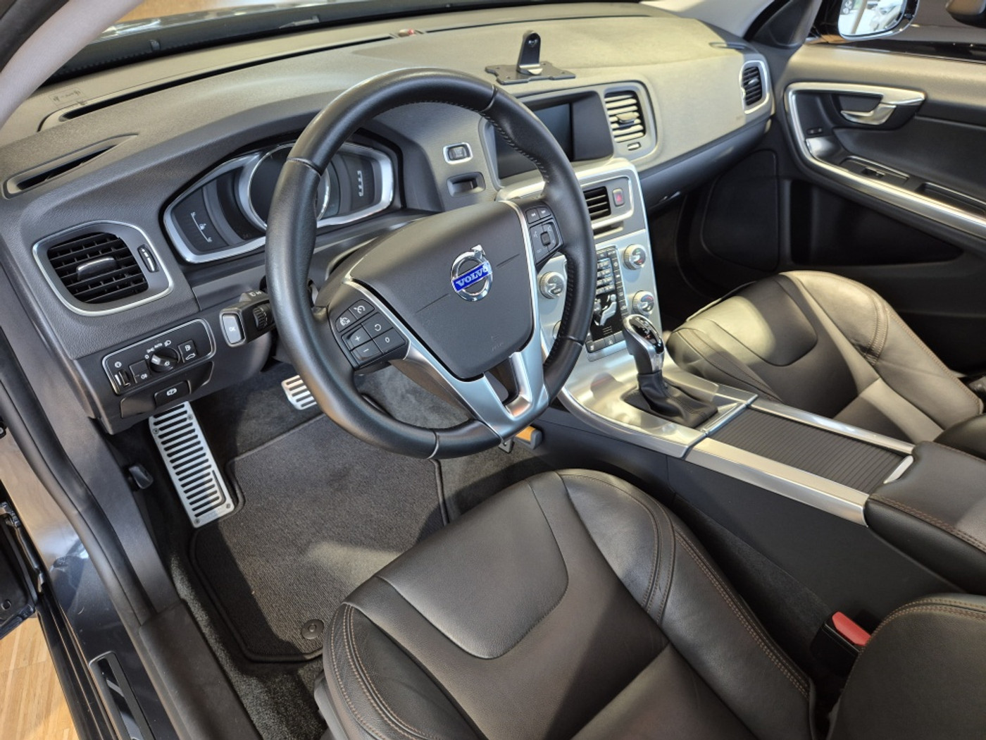 Foto van Volvo V60 Cross Country