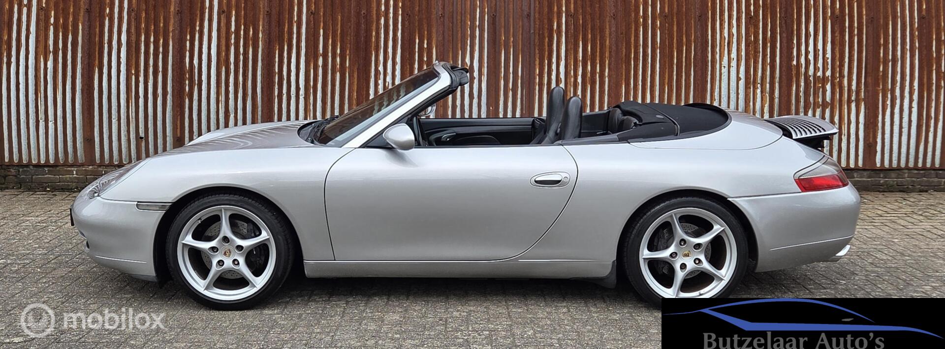 Foto van Porsche 911 Carrera