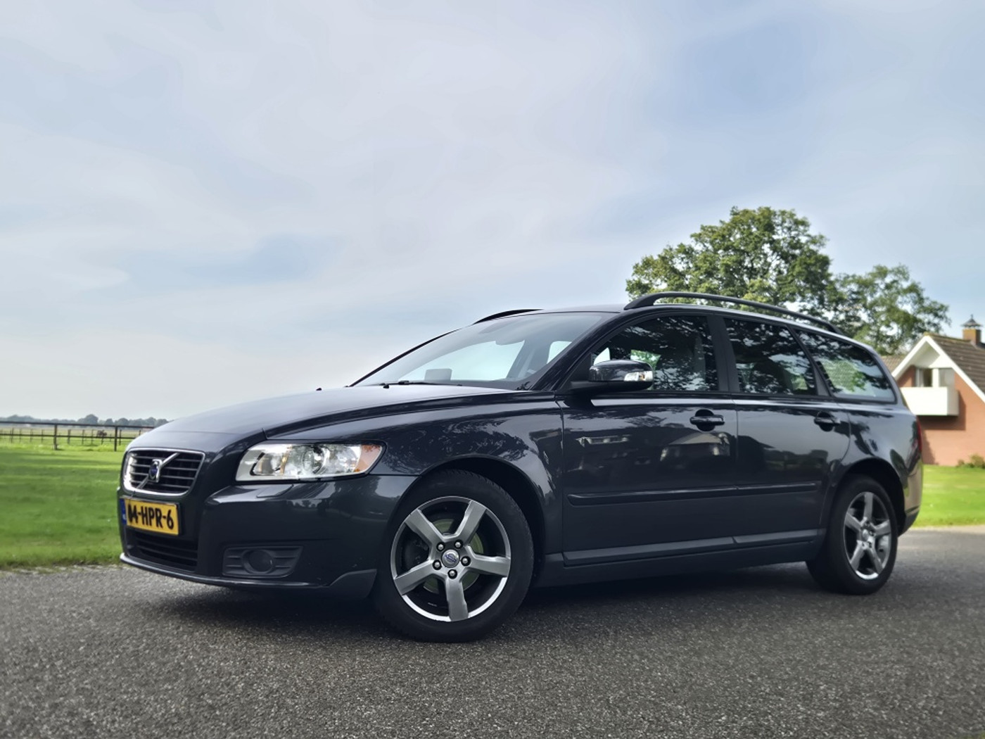 Volvo V50 1.8 Kinetic 2009 - voorkant