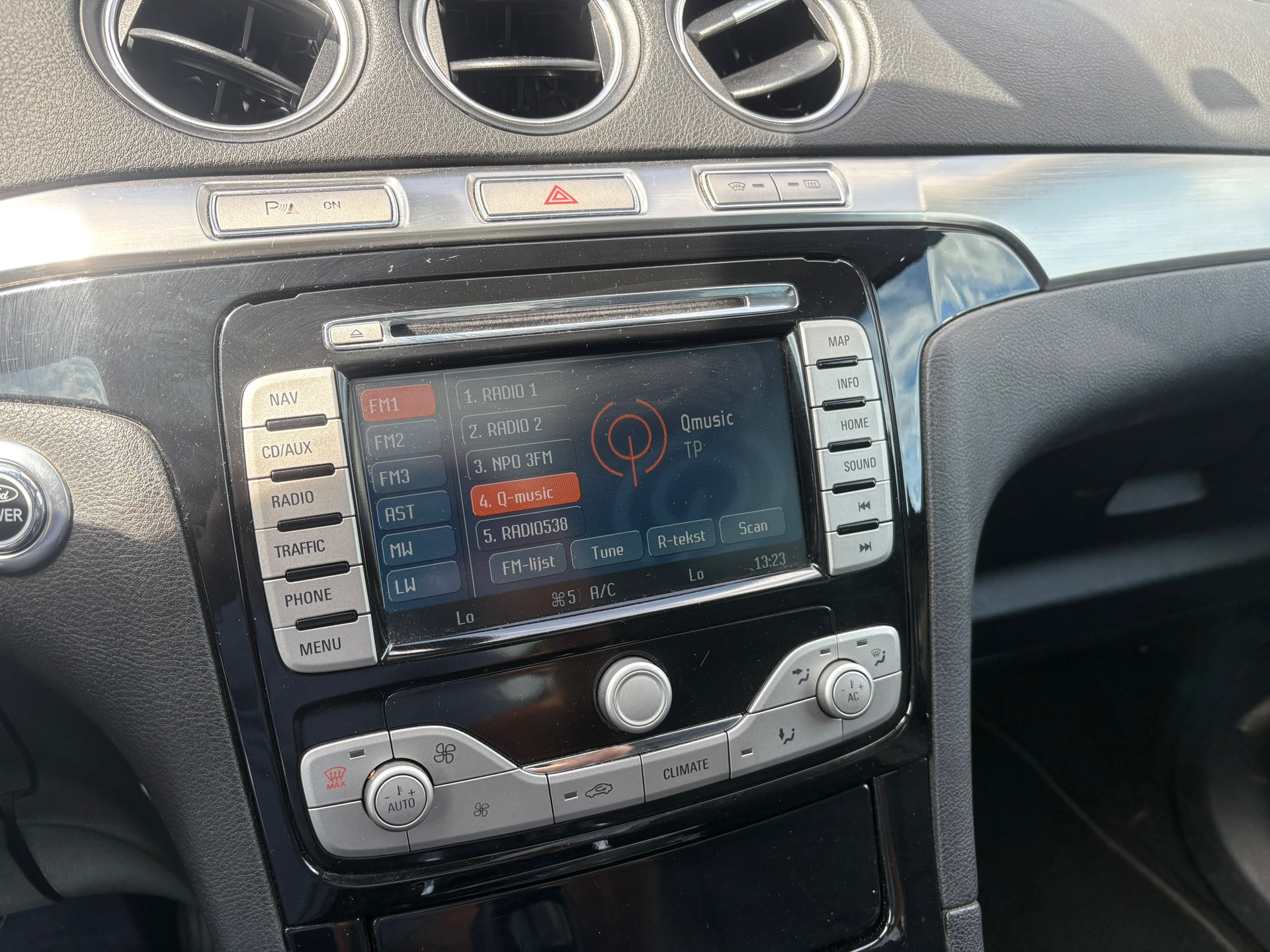 Foto van Ford S-max