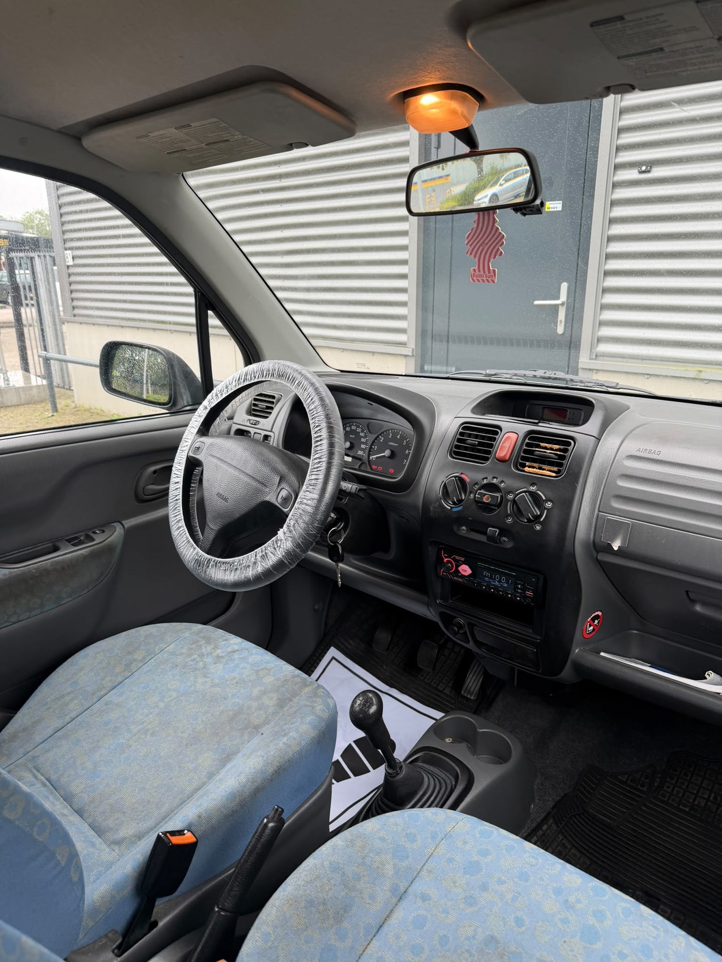 Foto van Suzuki Wagon R