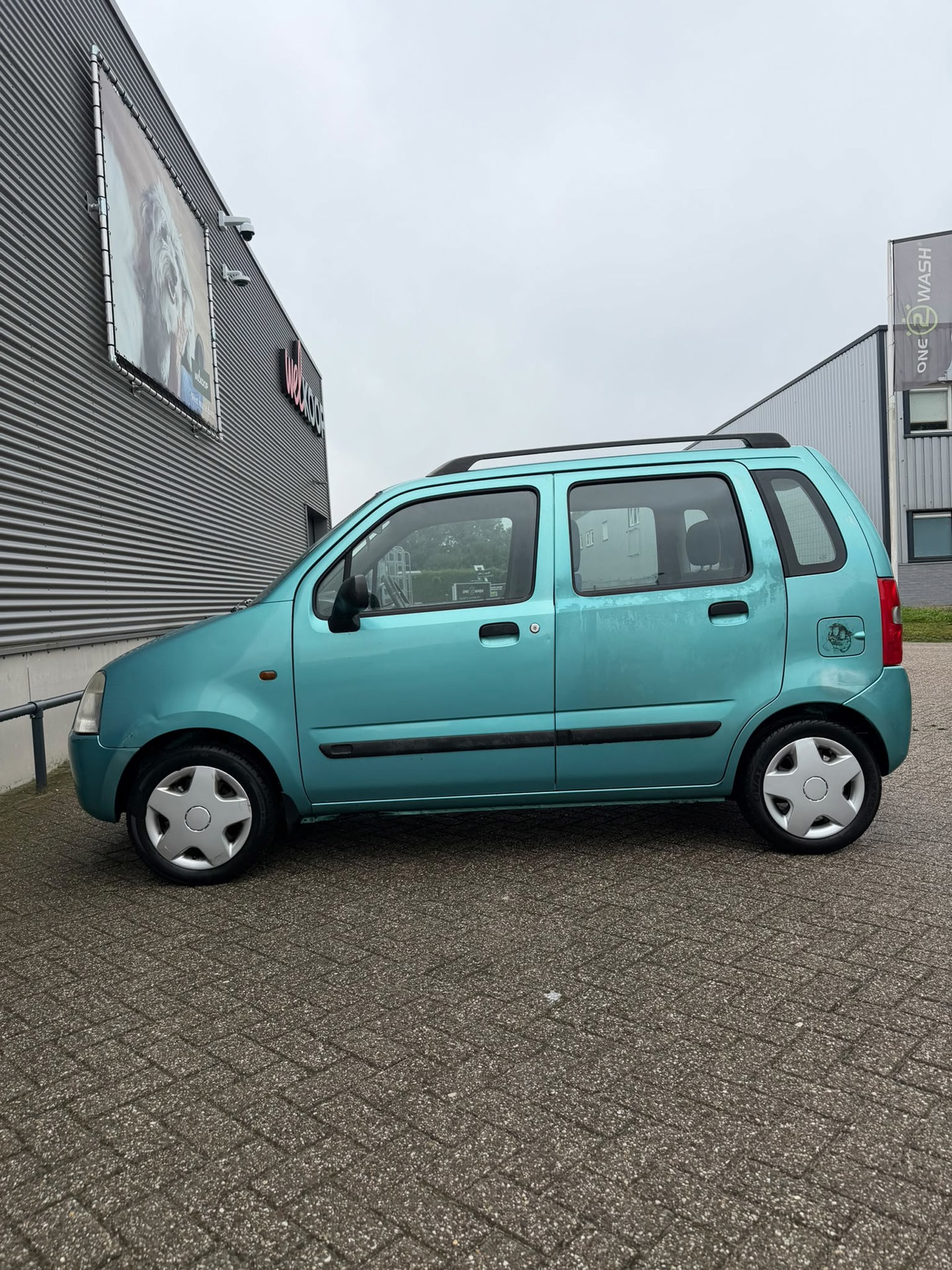 Foto van Suzuki Wagon R