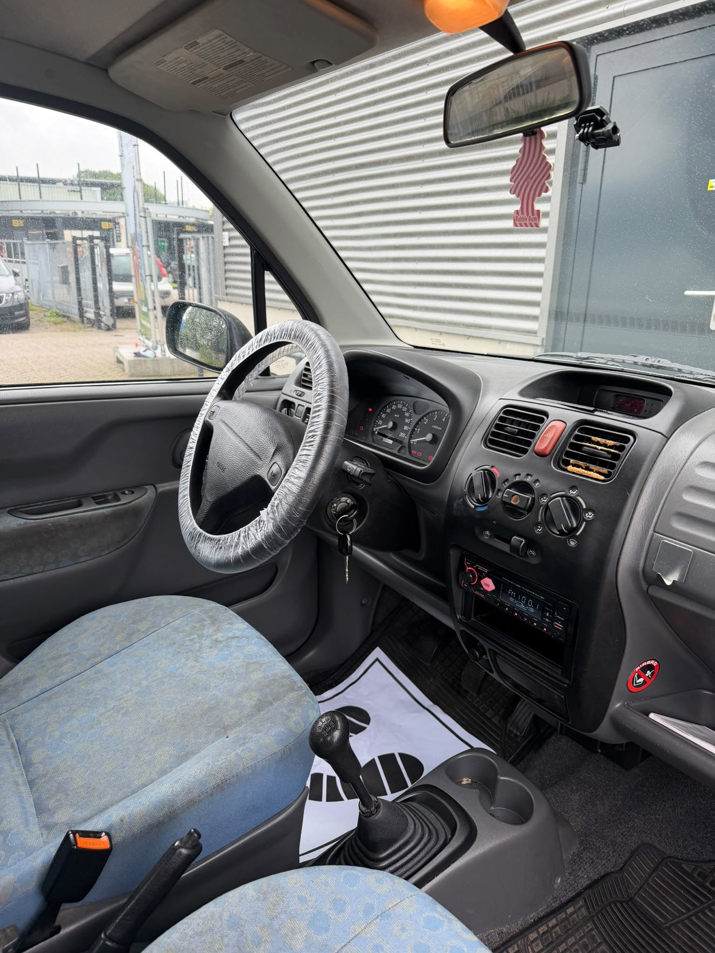 Foto van Suzuki Wagon R
