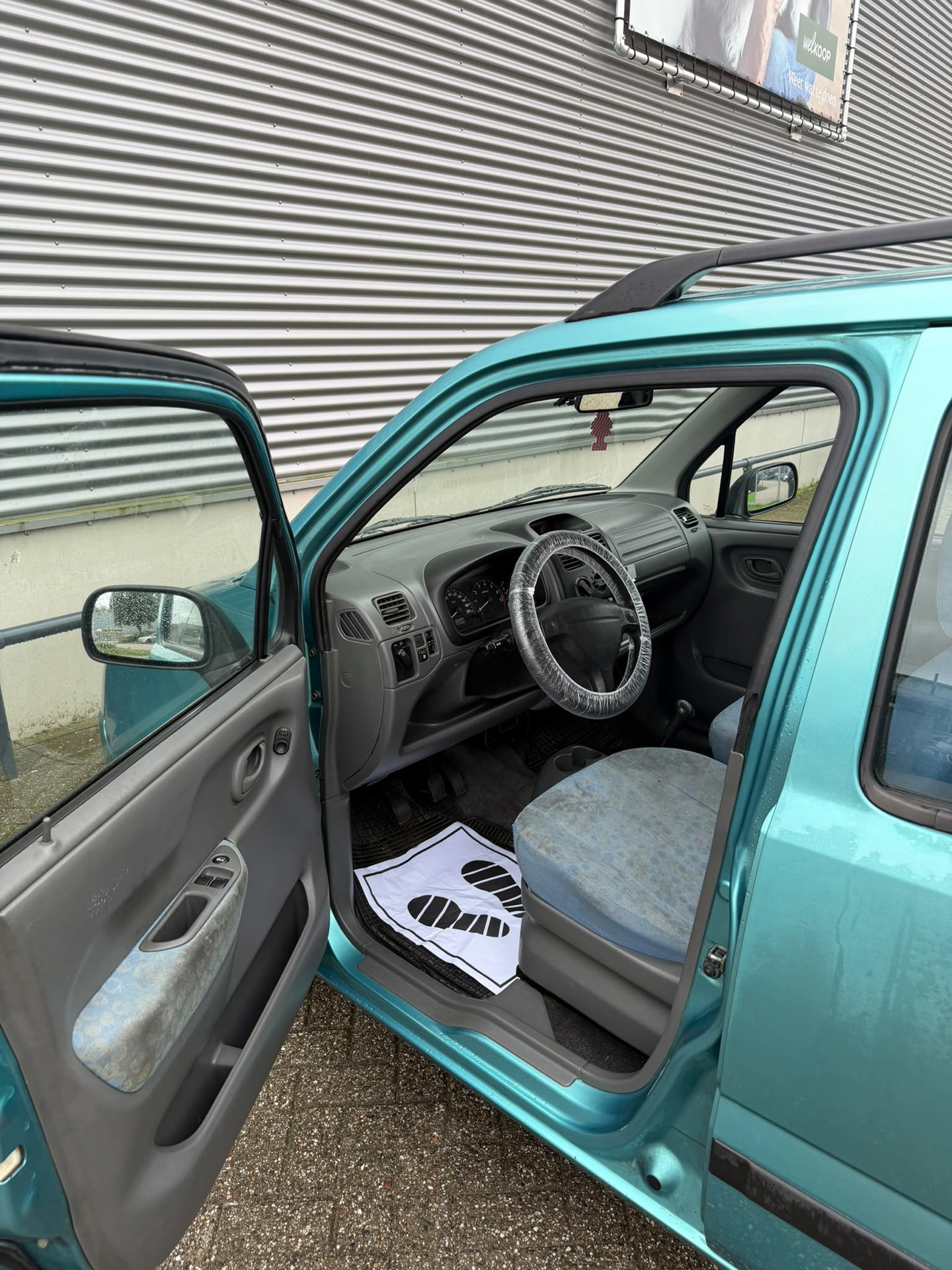 Foto van Suzuki Wagon R