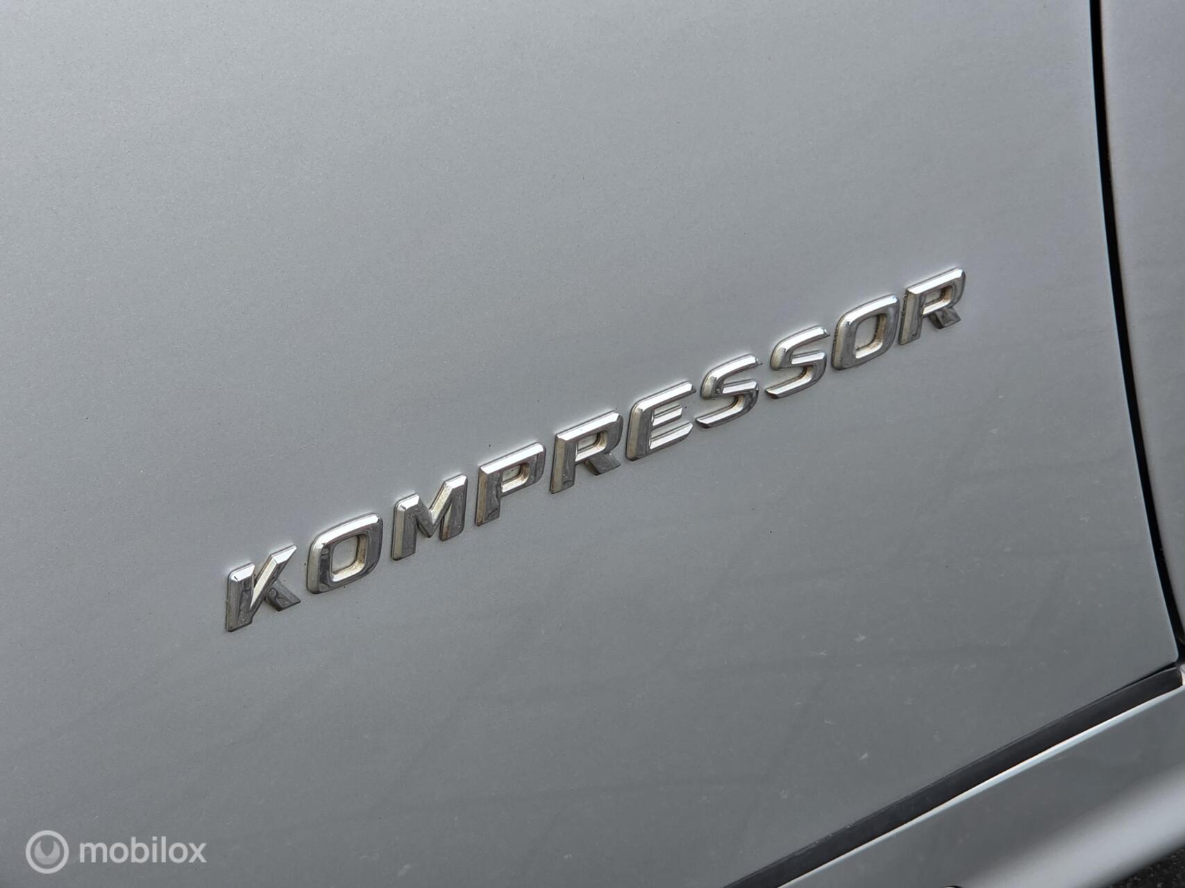 Foto van Mercedes-Benz SLK 200 Kompressor