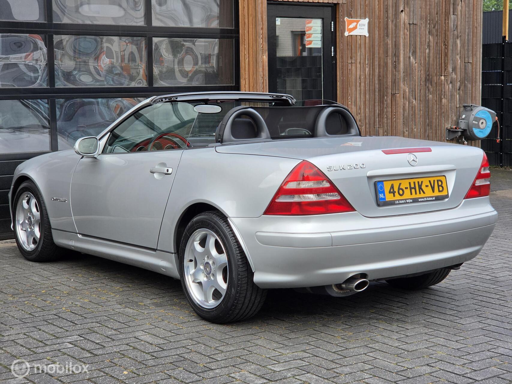 Foto van Mercedes-Benz SLK 200 Kompressor