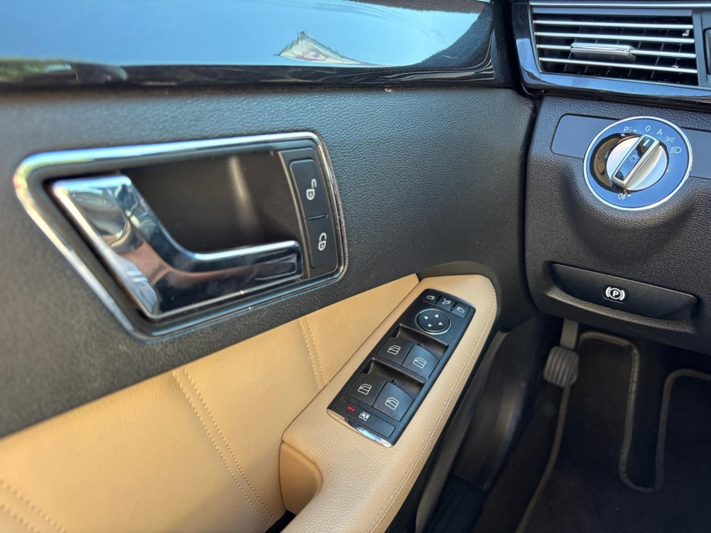 Foto van Mercedes-Benz E 350 Cgi