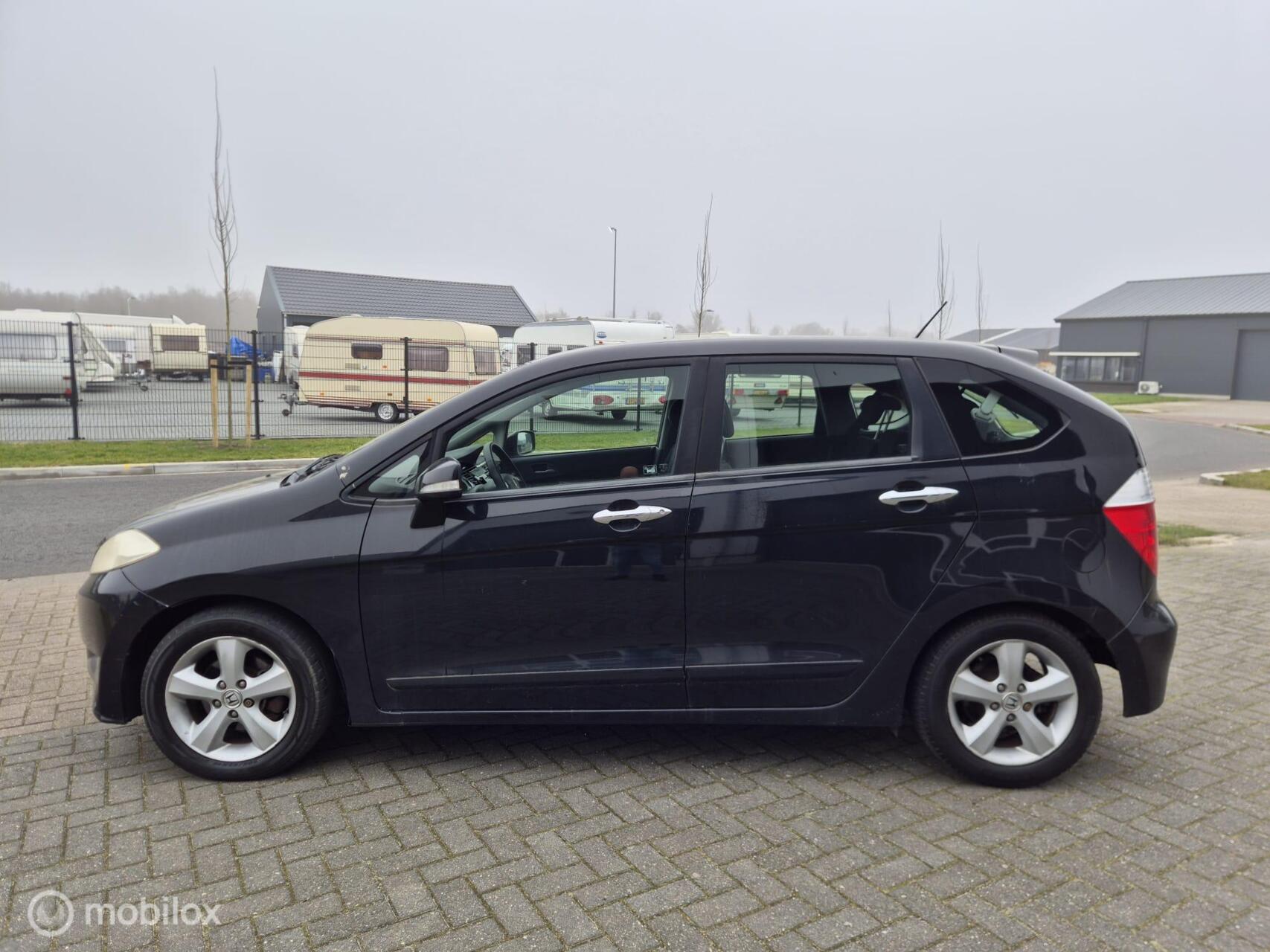 Foto van Honda Fr-v
