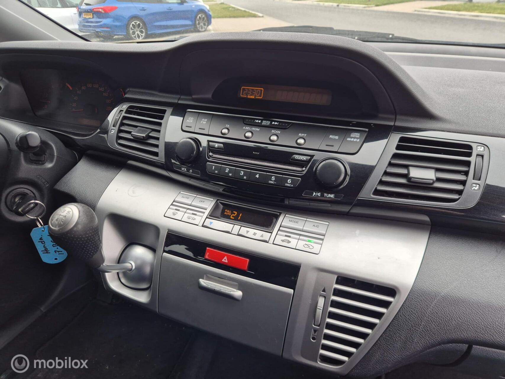 Foto van Honda Fr-v