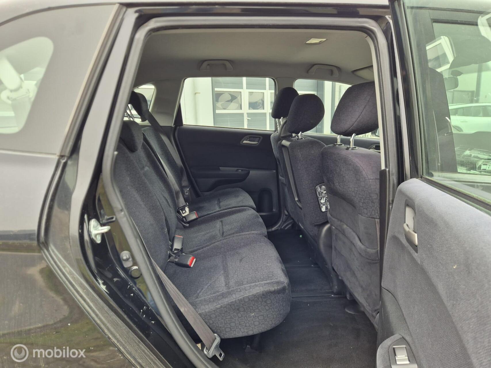 Foto van Honda Fr-v