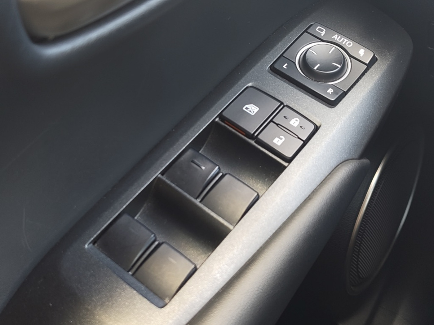 Foto van Lexus Lexus Nx300h