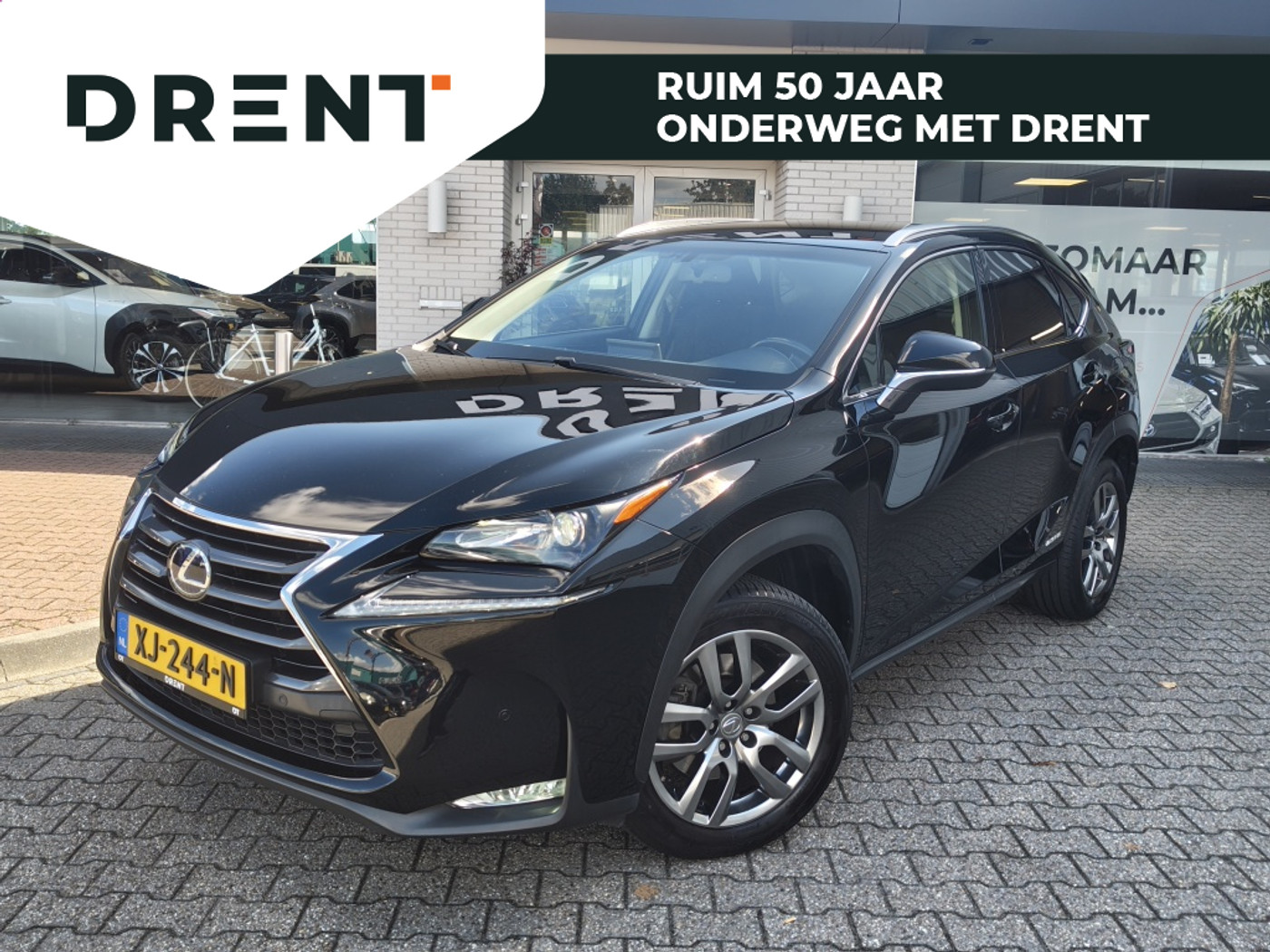Lexus Lexus Nx300h 300h Luxury Line | Sensoren v/a | Navi | Half Leder | Achteruitrijcamera 2015 - voorkant