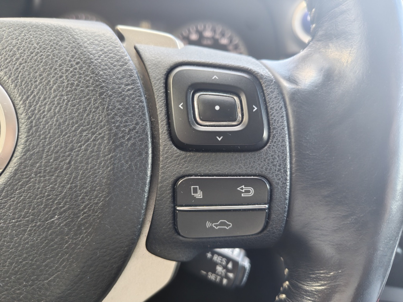 Foto van Lexus Lexus Nx300h