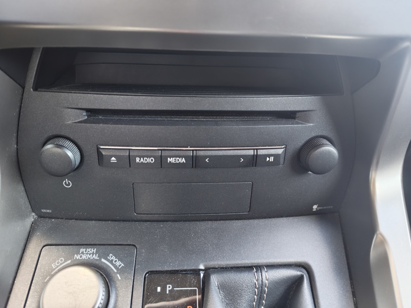 Foto van Lexus Lexus Nx300h