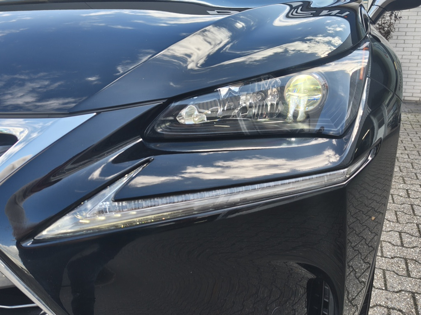 Foto van Lexus Lexus Nx300h