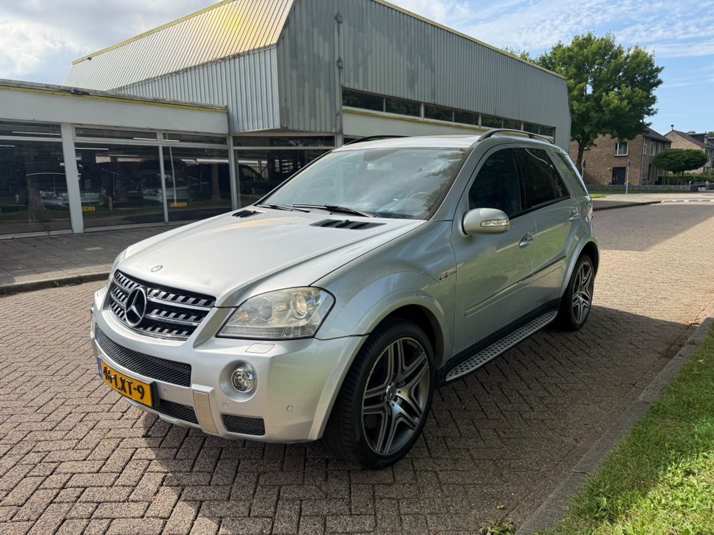 Foto van Mercedes-Benz ML 63 AMG