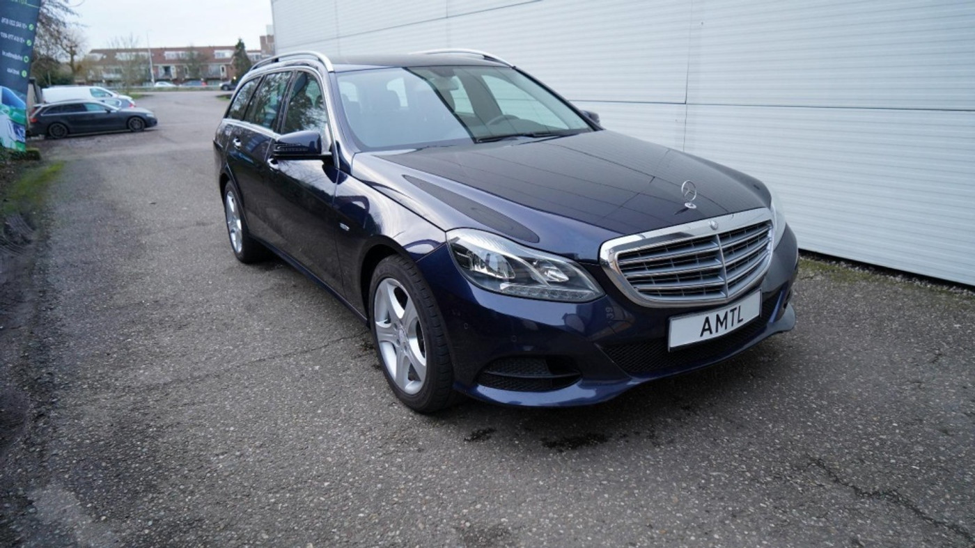 Foto van Mercedes-Benz E 220 Bluetec