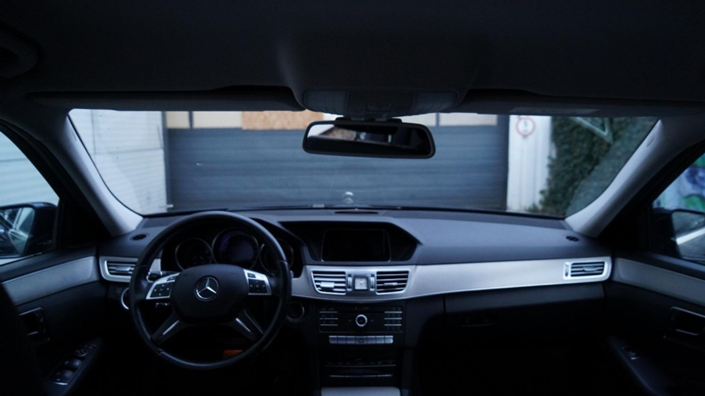 Foto van Mercedes-Benz E 220 Bluetec