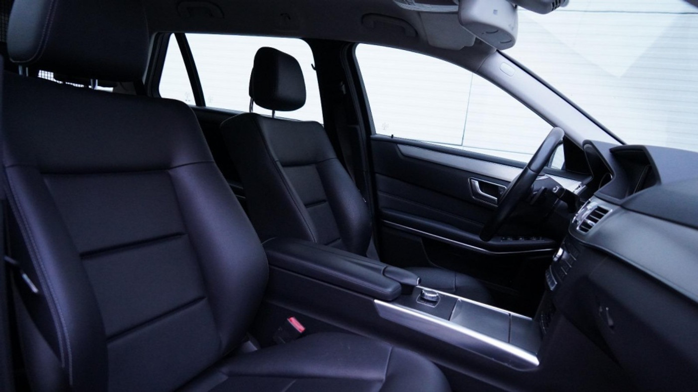 Foto van Mercedes-Benz E 220 Bluetec