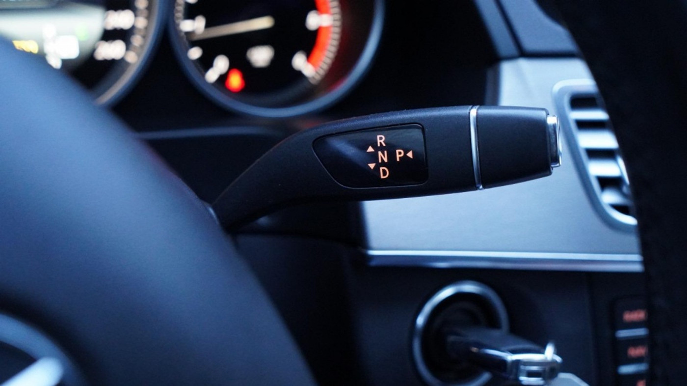 Foto van Mercedes-Benz E 220 Bluetec