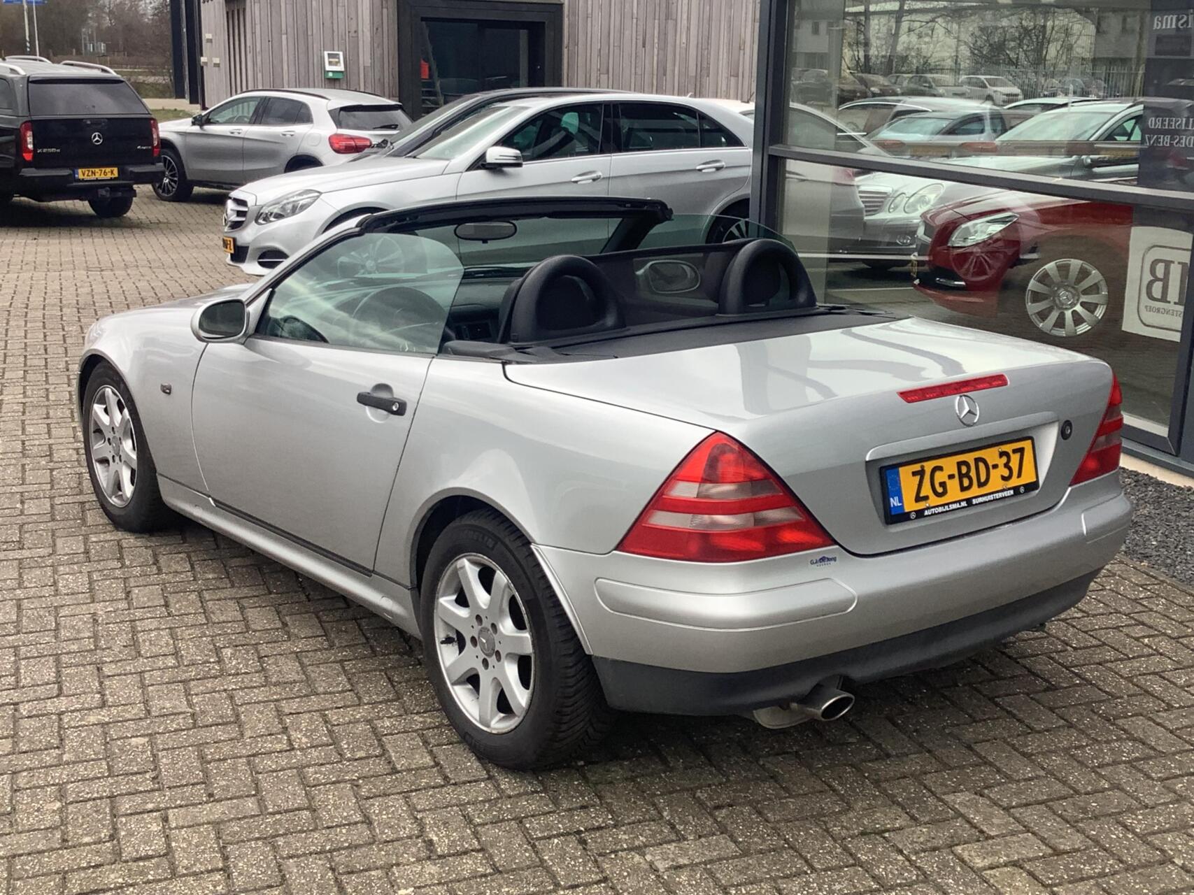 Foto van Mercedes-Benz SLK 230 Kompressor