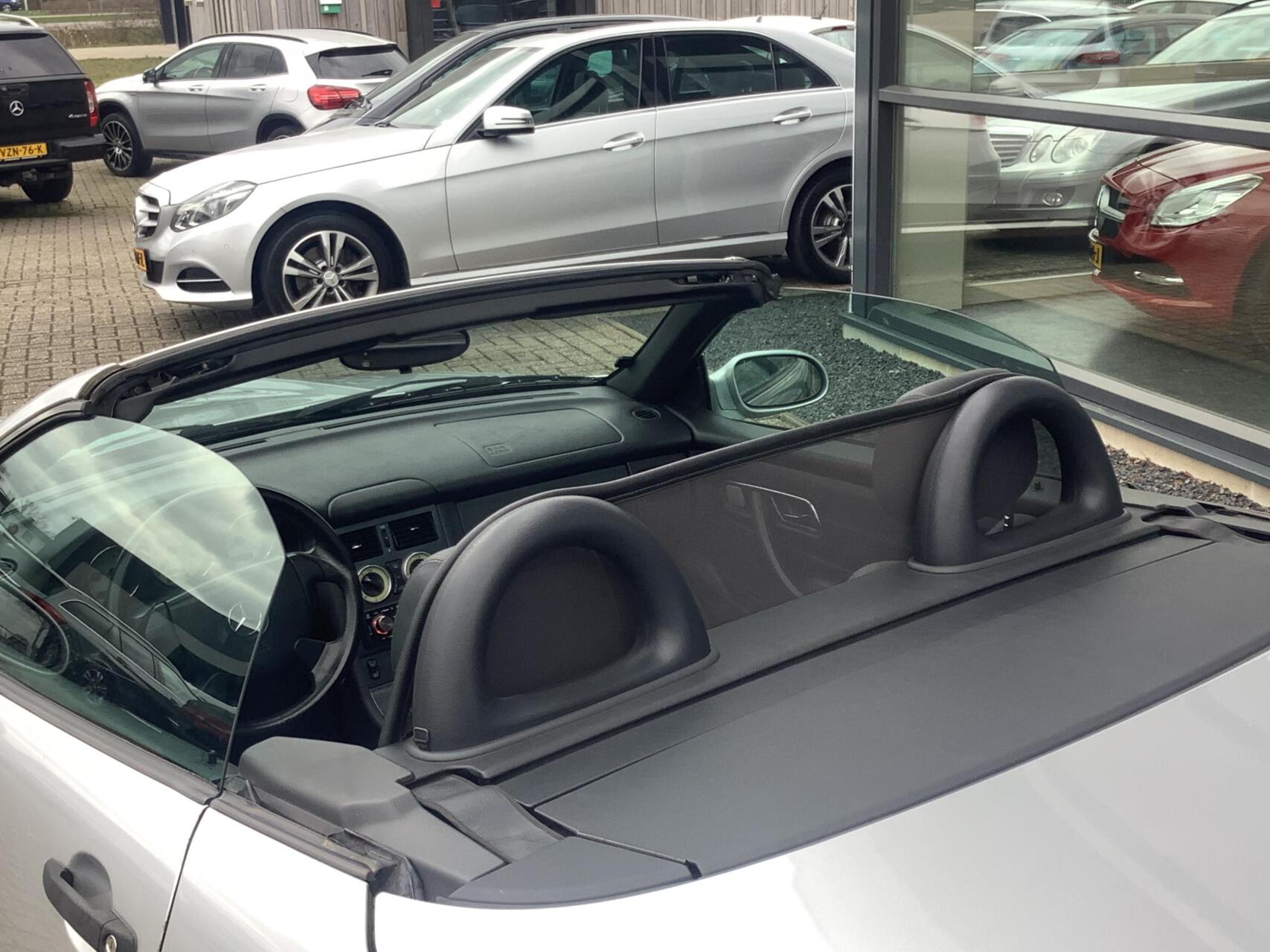Foto van Mercedes-Benz SLK 230 Kompressor