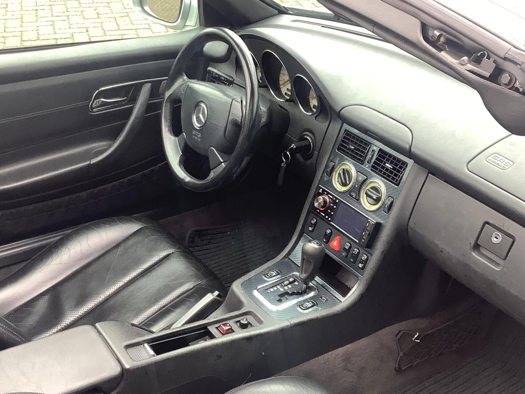 Foto van Mercedes-Benz SLK 230 Kompressor