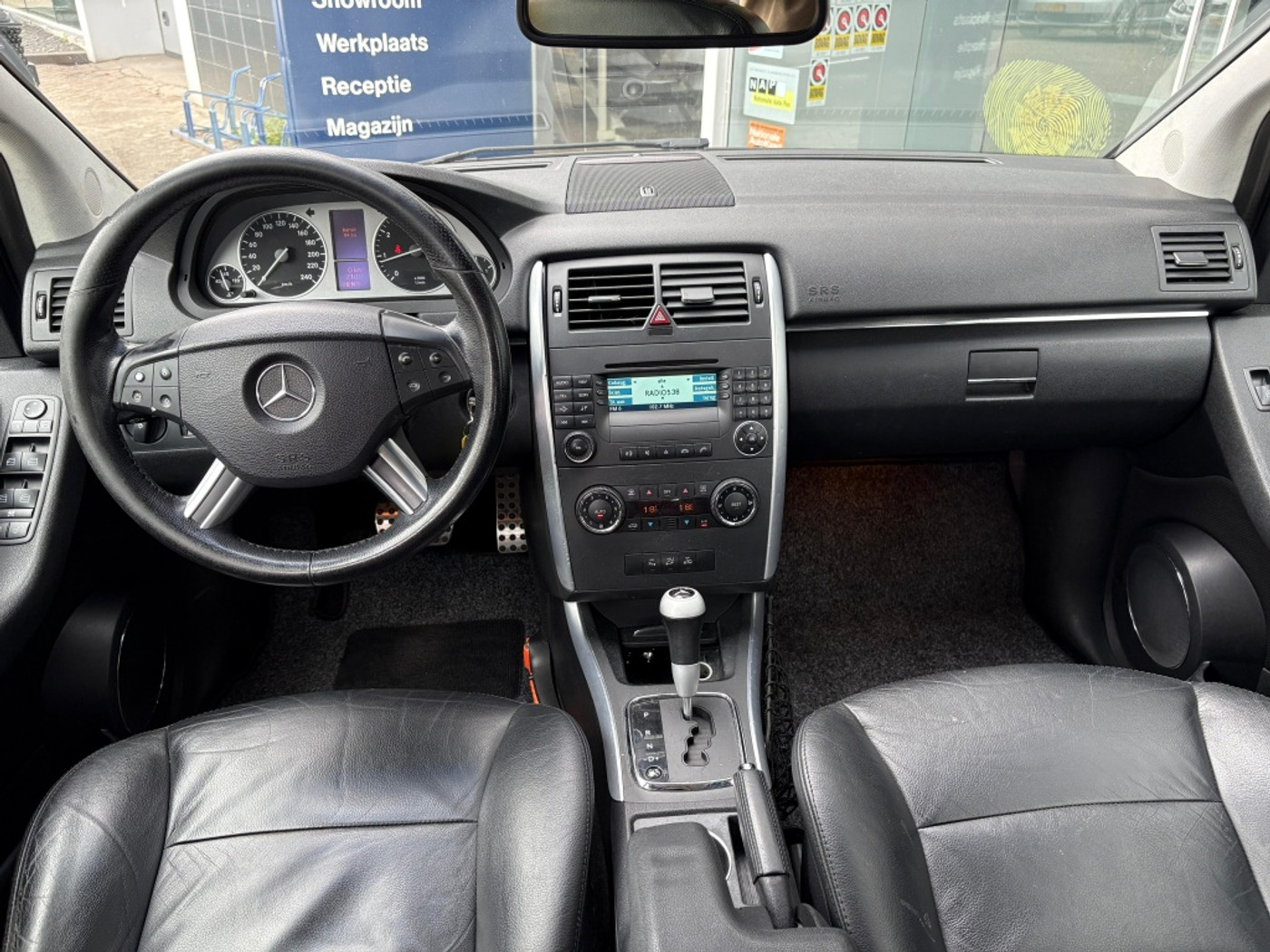 Foto van Mercedes-Benz B 200 Turbo