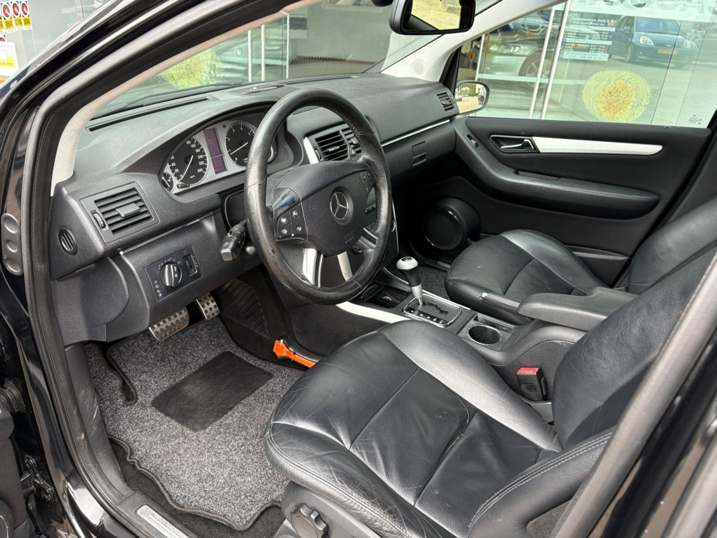 Foto van Mercedes-Benz B 200 Turbo