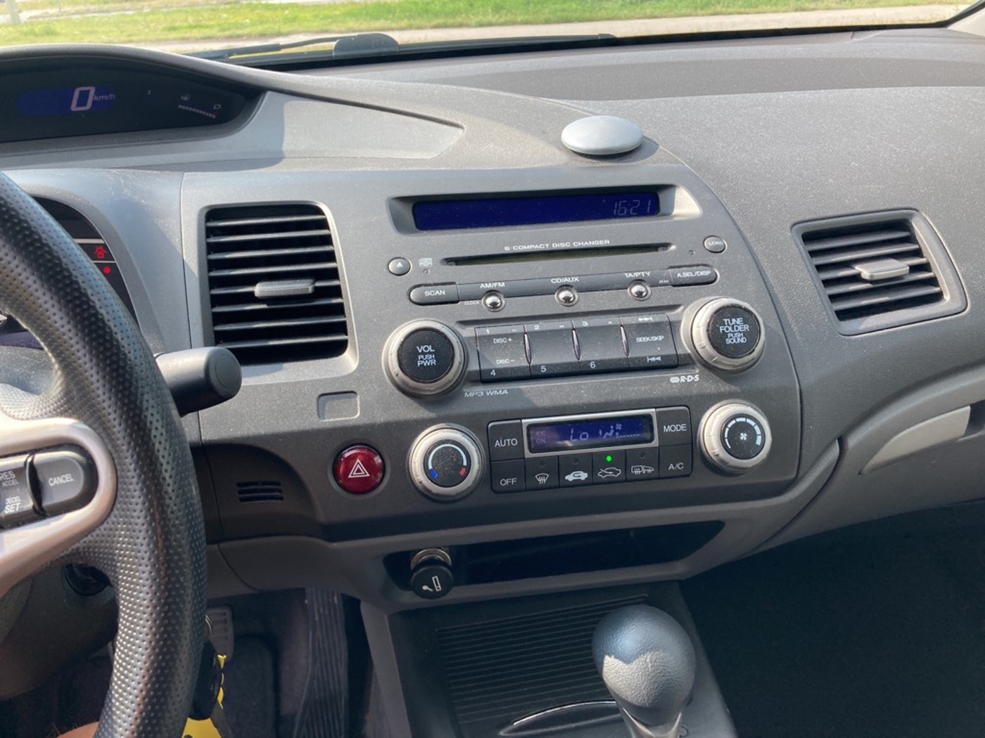 Foto van Honda Civic 4dr Hybrid