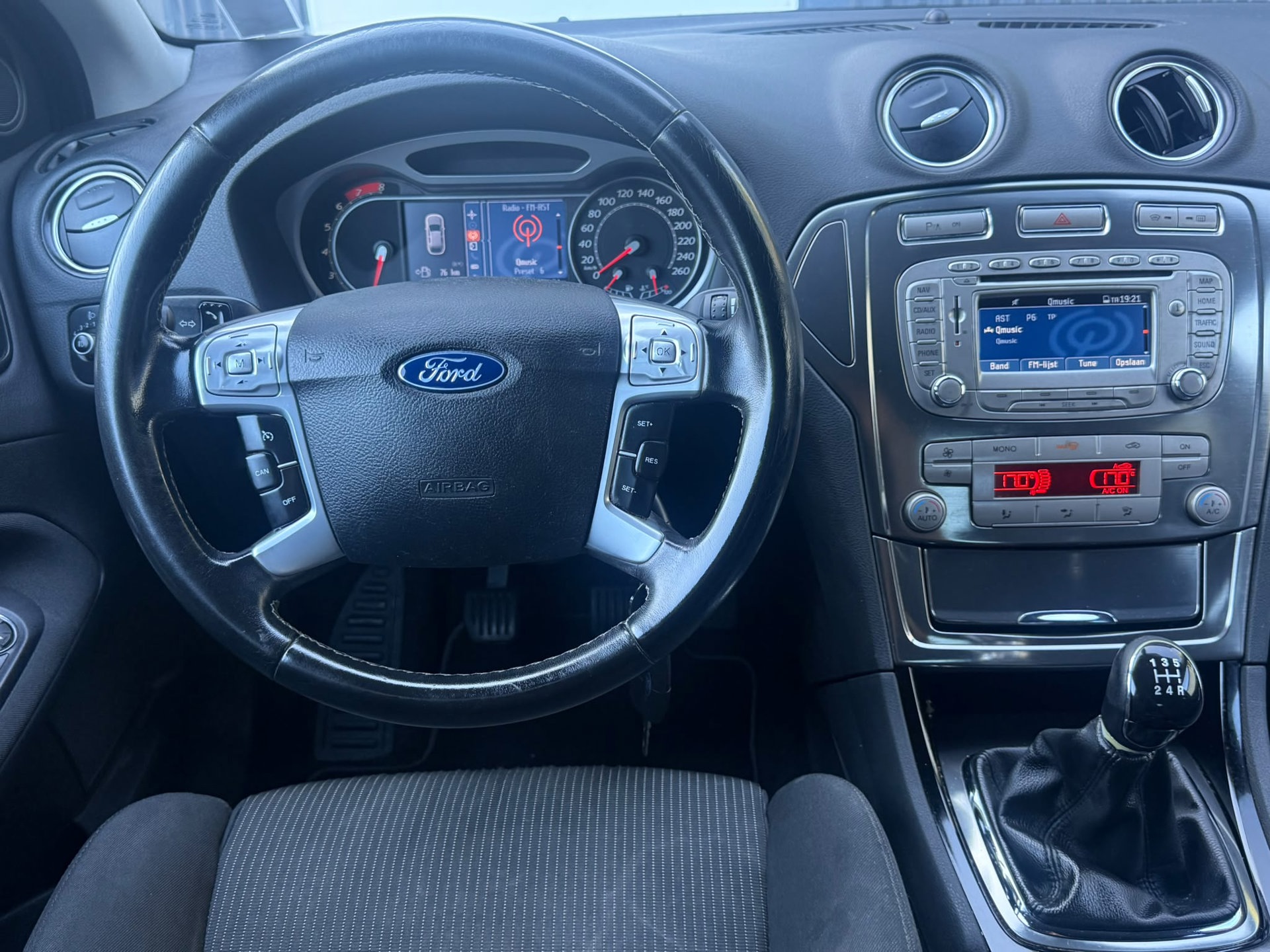 Foto van Ford Mondeo
