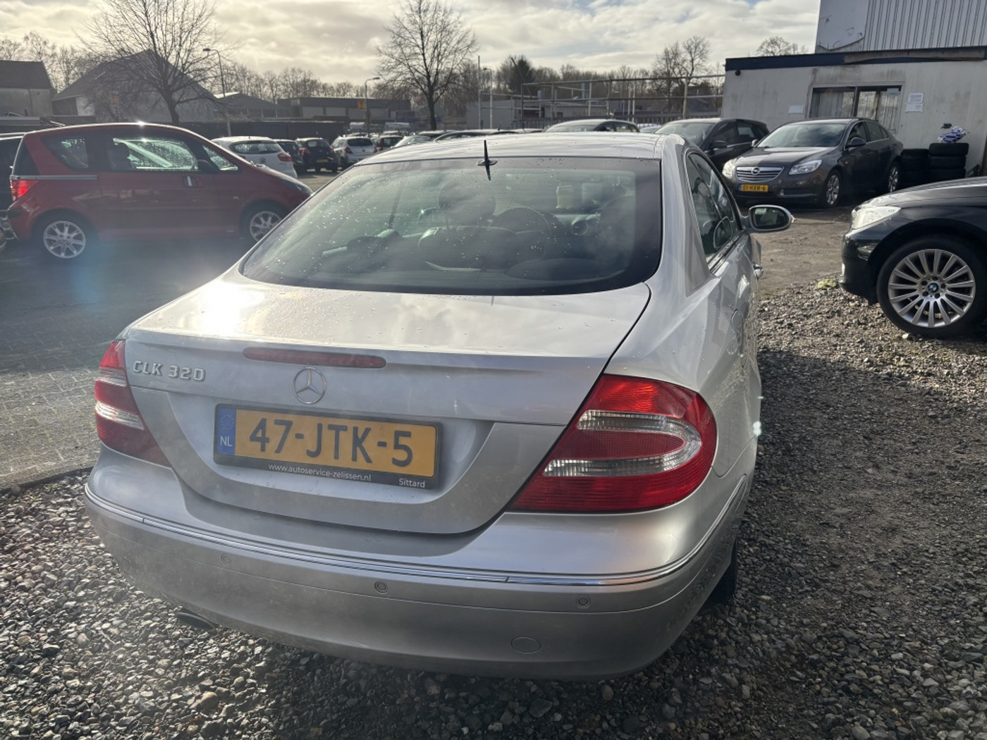Foto van Mercedes-Benz CLK 320