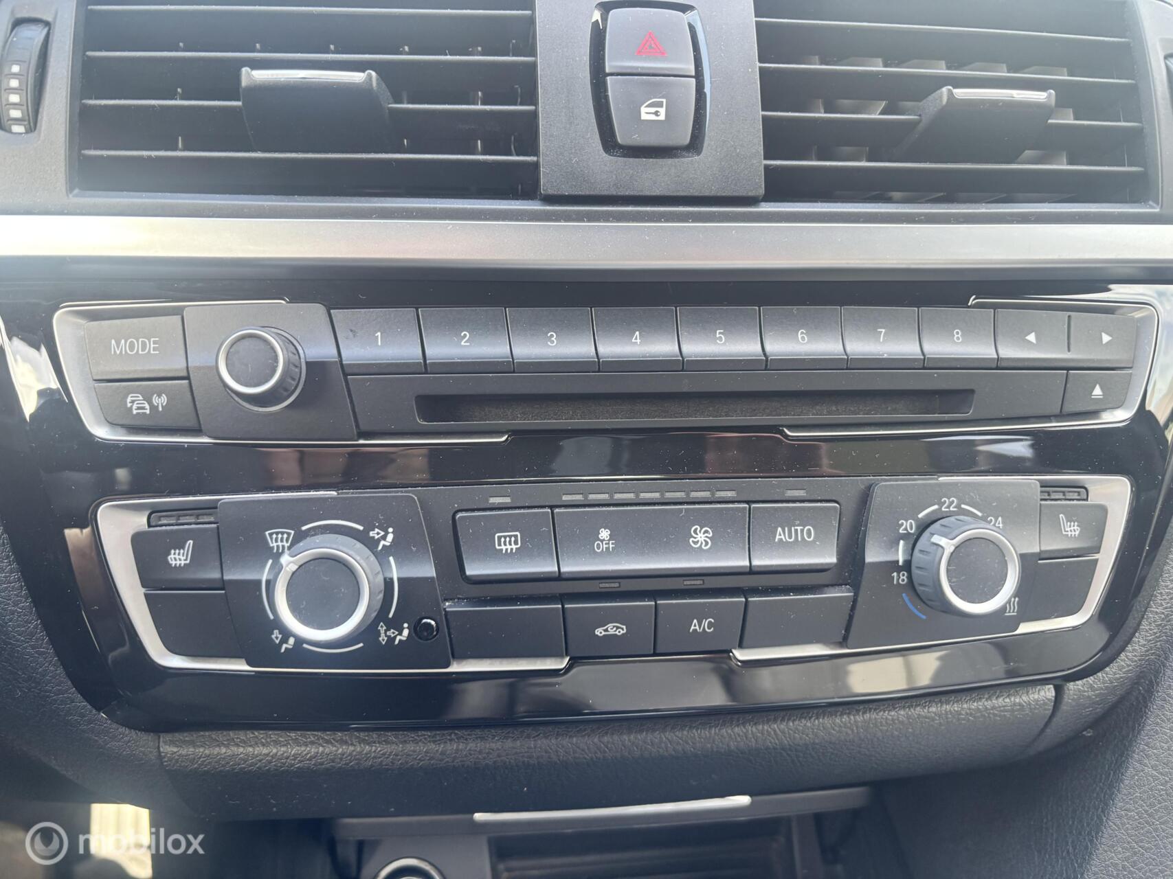 Foto van BMW 328i