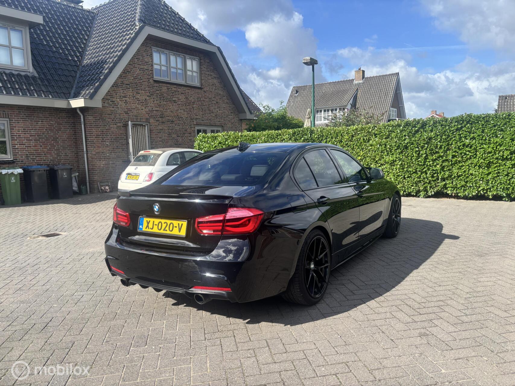 Foto van BMW 328i