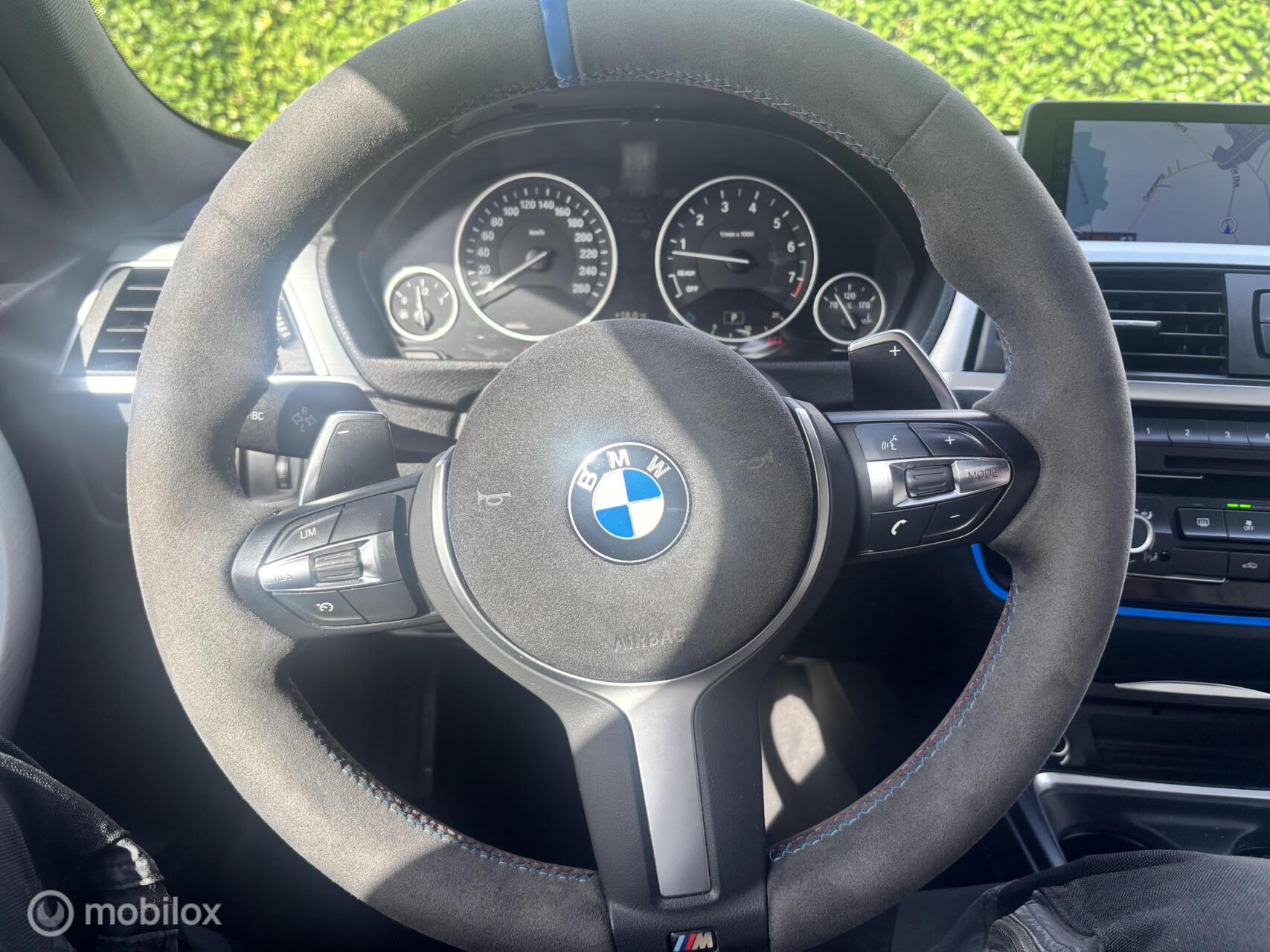 Foto van BMW 328i