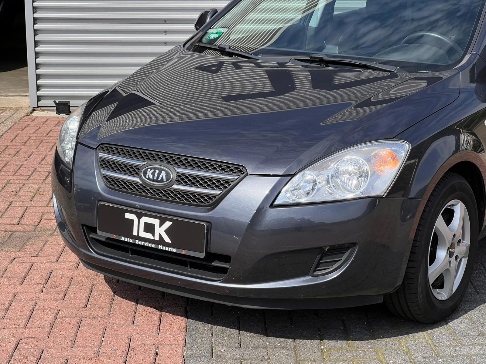 Foto van Kia Cee D