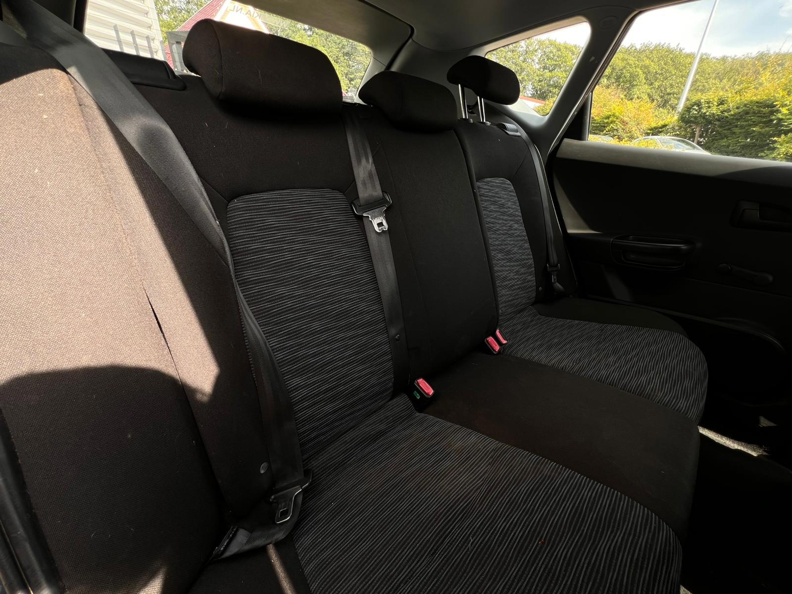 Foto van Kia Cee D