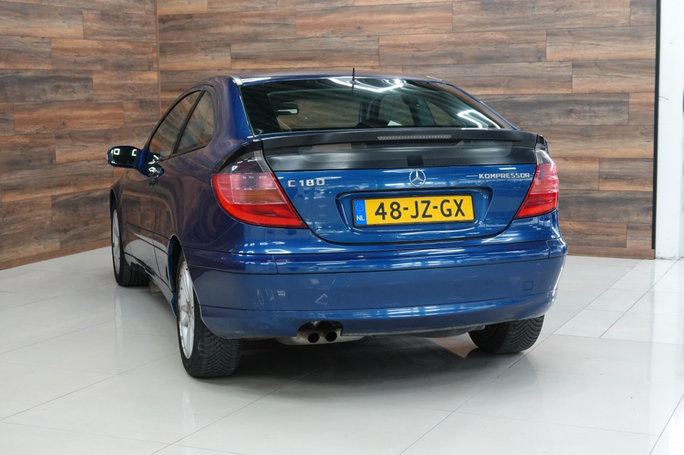 Foto van Mercedes-Benz C 180 Kompressor