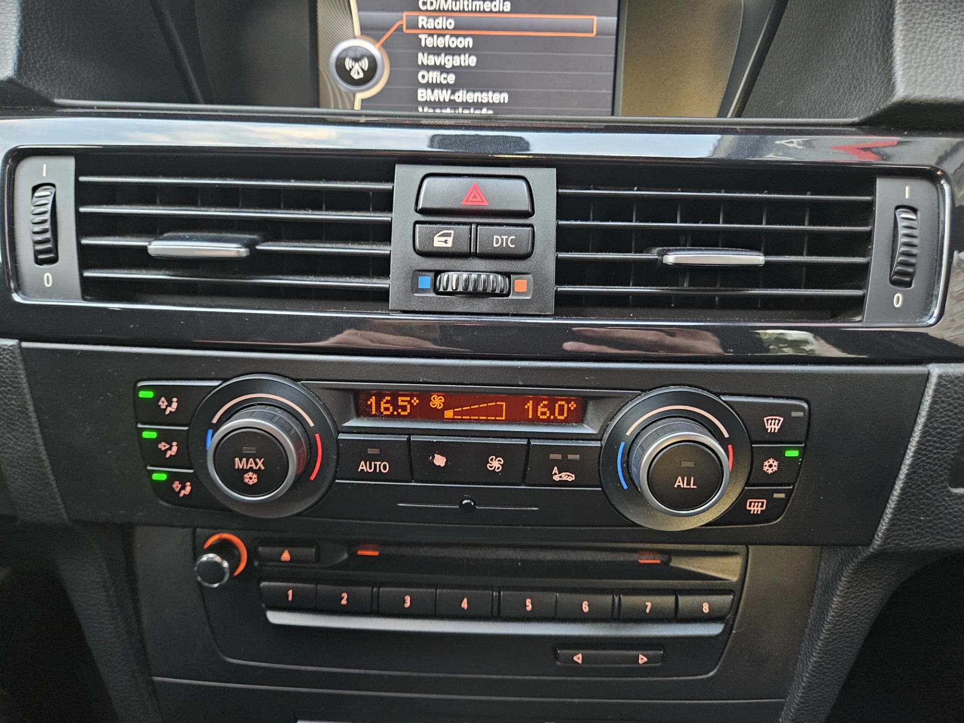 Foto van BMW 318i