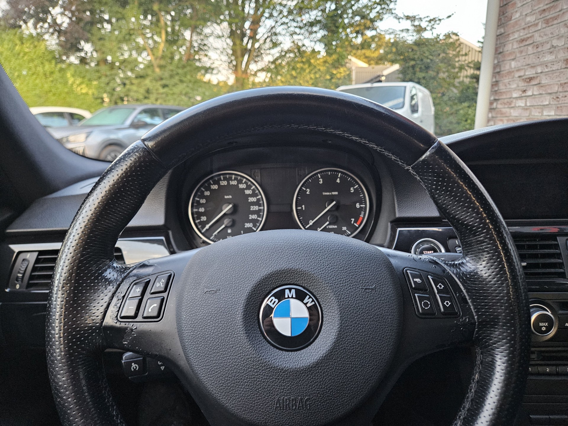 Foto van BMW 318i