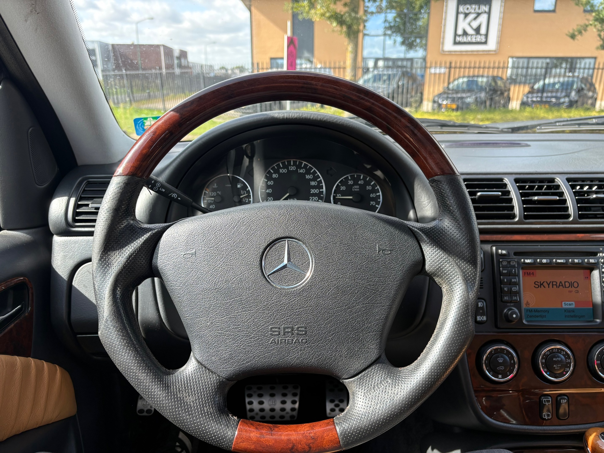 Foto van Mercedes-Benz ML 350