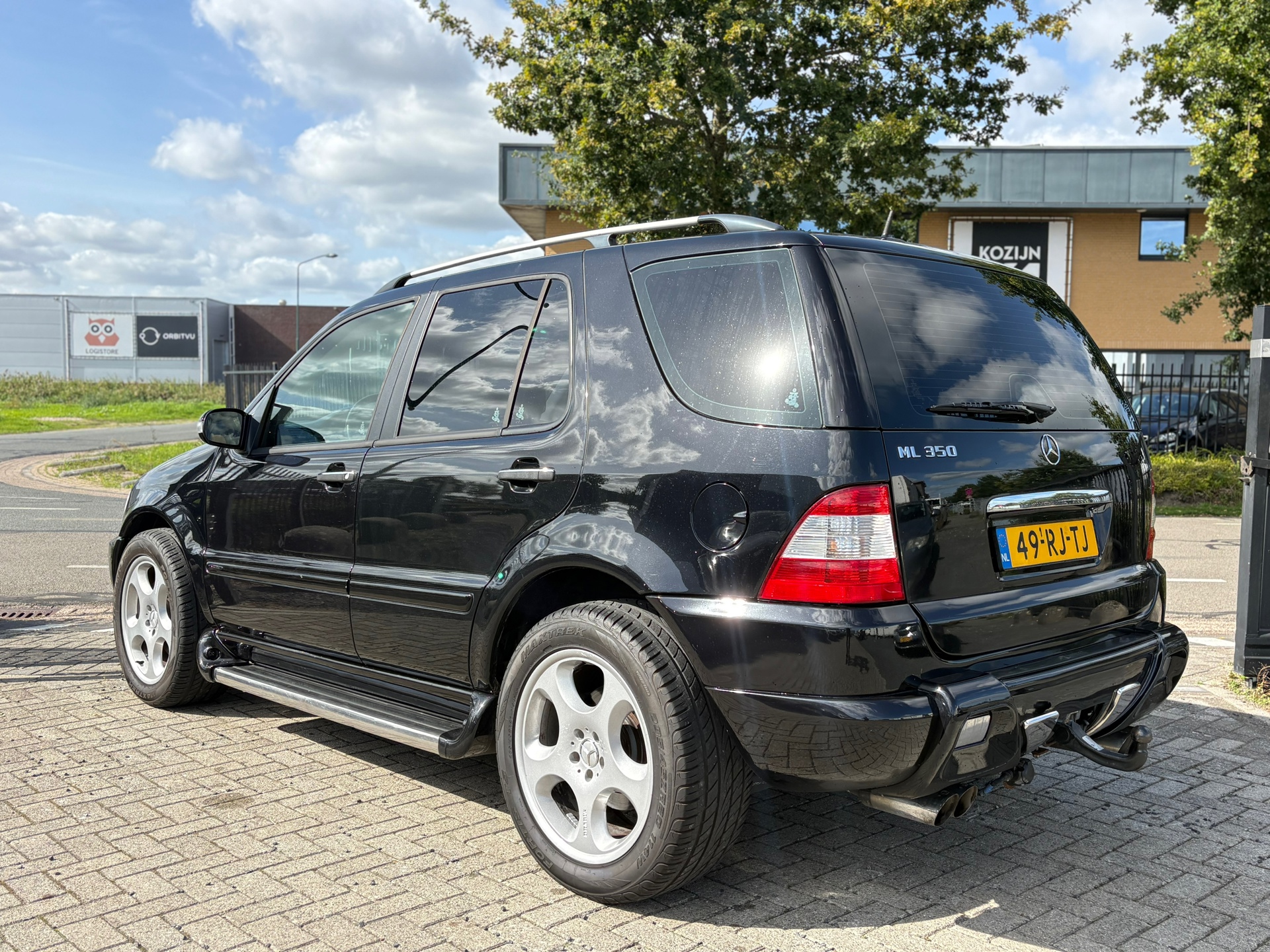 Foto van Mercedes-Benz ML 350