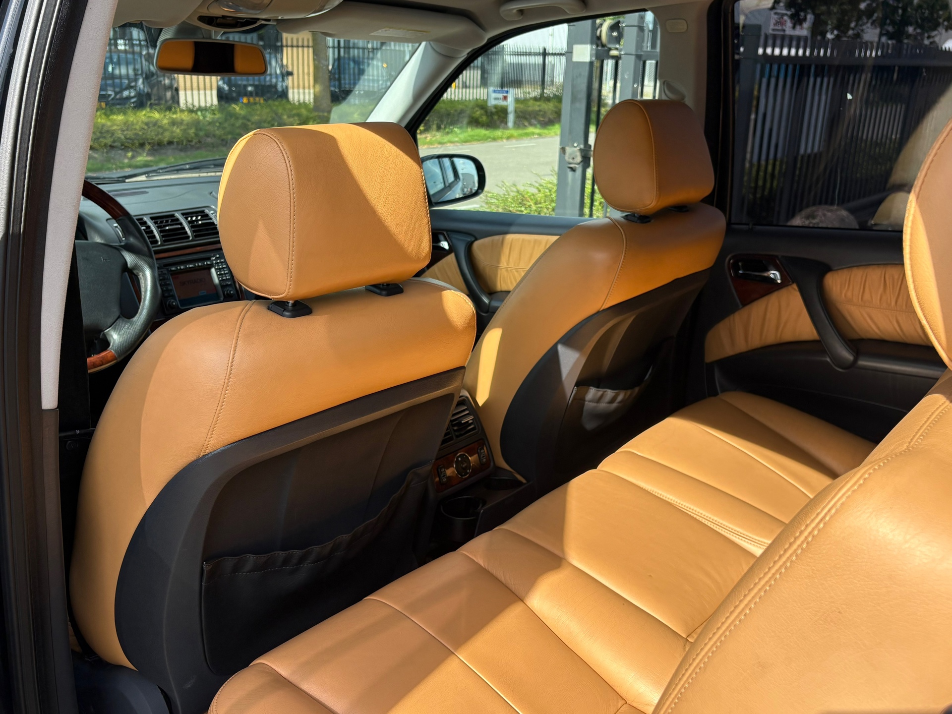 Foto van Mercedes-Benz ML 350