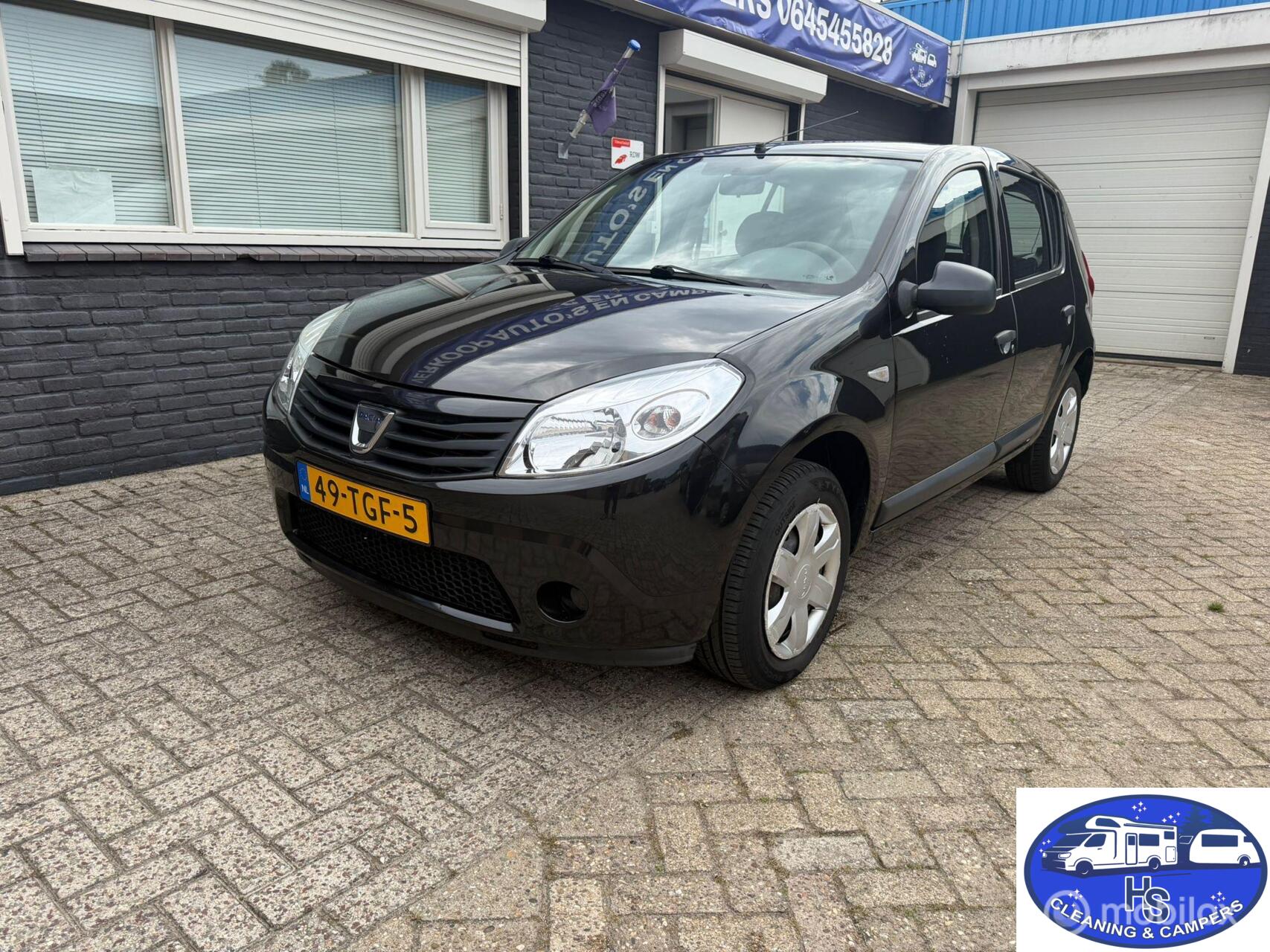 Dacia Sandero 1.2 2012 - voorkant